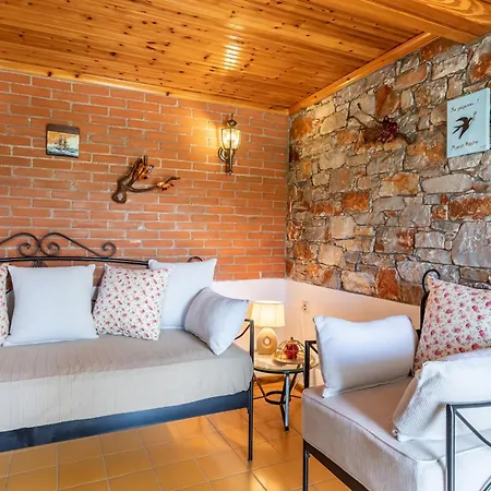 Michael's Villa Stafylos