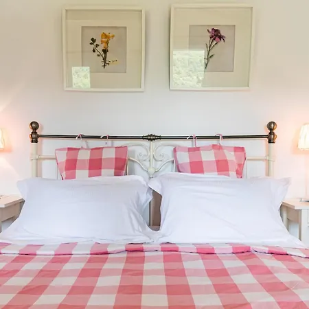 Michael's Villa Stafylos